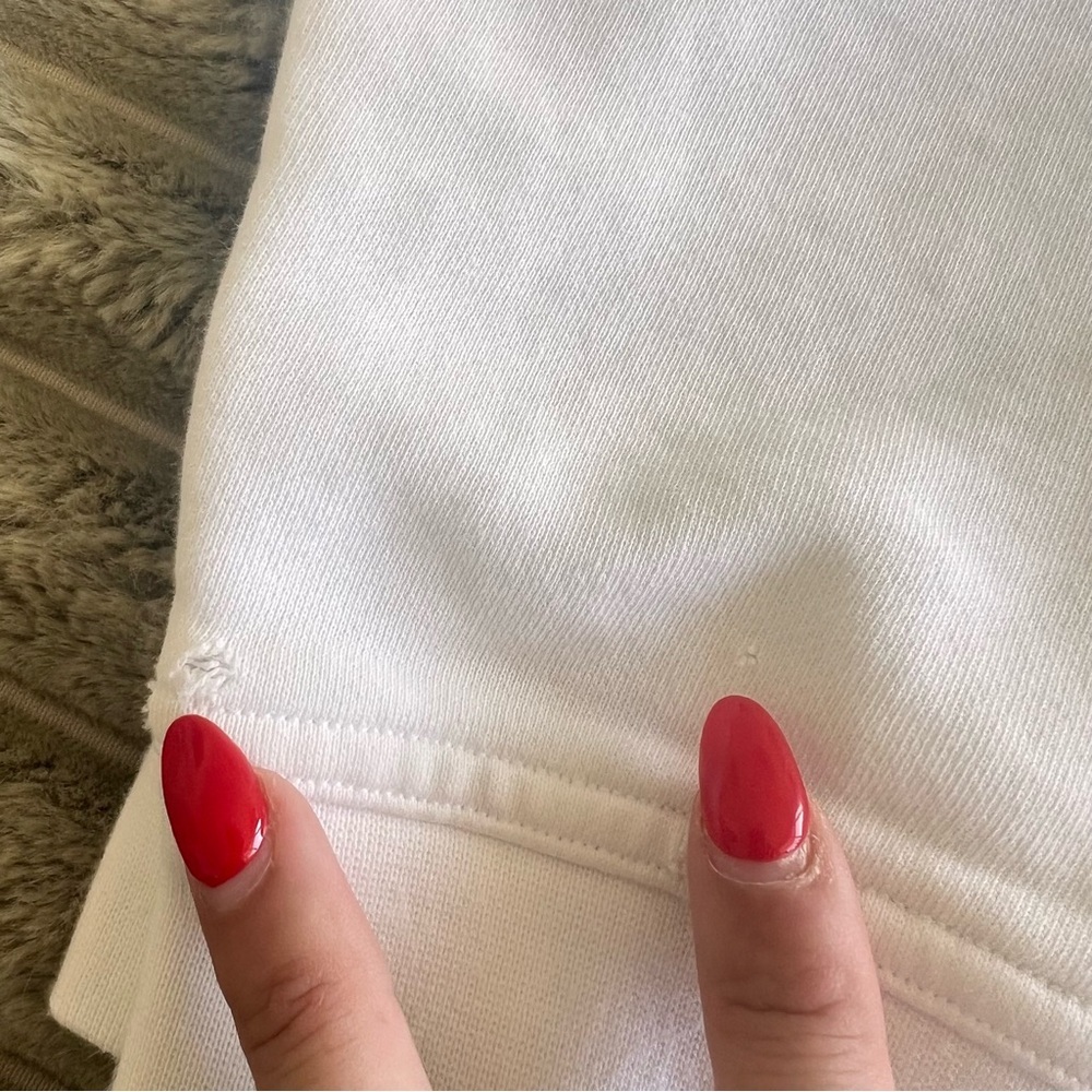 Lululemon White Crewneck Scuba Sweatshirt- SIze 6/Small - Picture 4 of 9